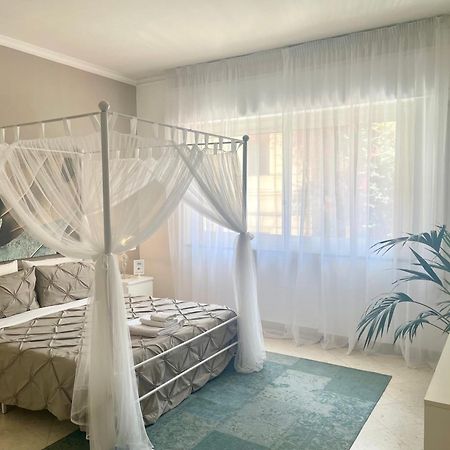 Al Politeama Rooms B&B Palermo Eksteriør billede