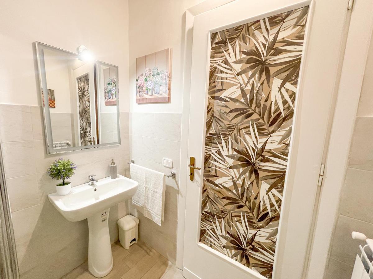 Al Politeama Rooms B&B Palermo Eksteriør billede