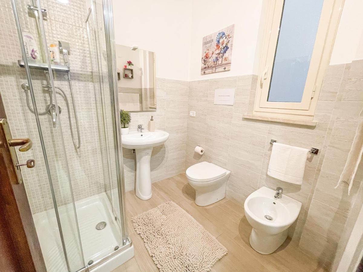 Al Politeama Rooms B&B Palermo Eksteriør billede