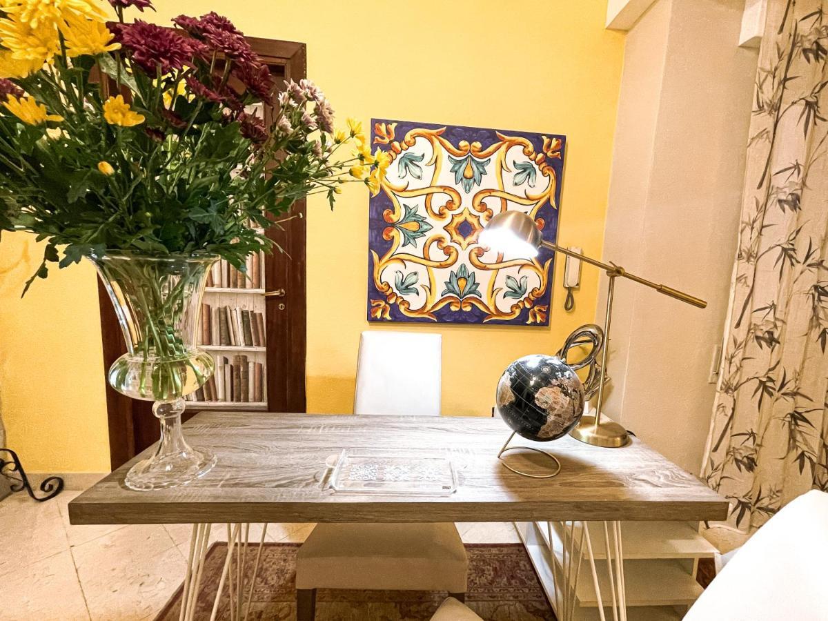 Al Politeama Rooms B&B Palermo Eksteriør billede