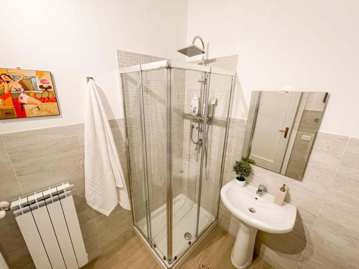 Al Politeama Rooms B&B Palermo Eksteriør billede