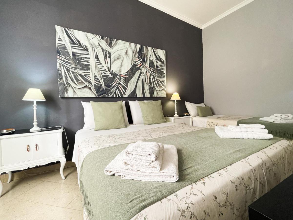 Al Politeama Rooms B&B Palermo Eksteriør billede