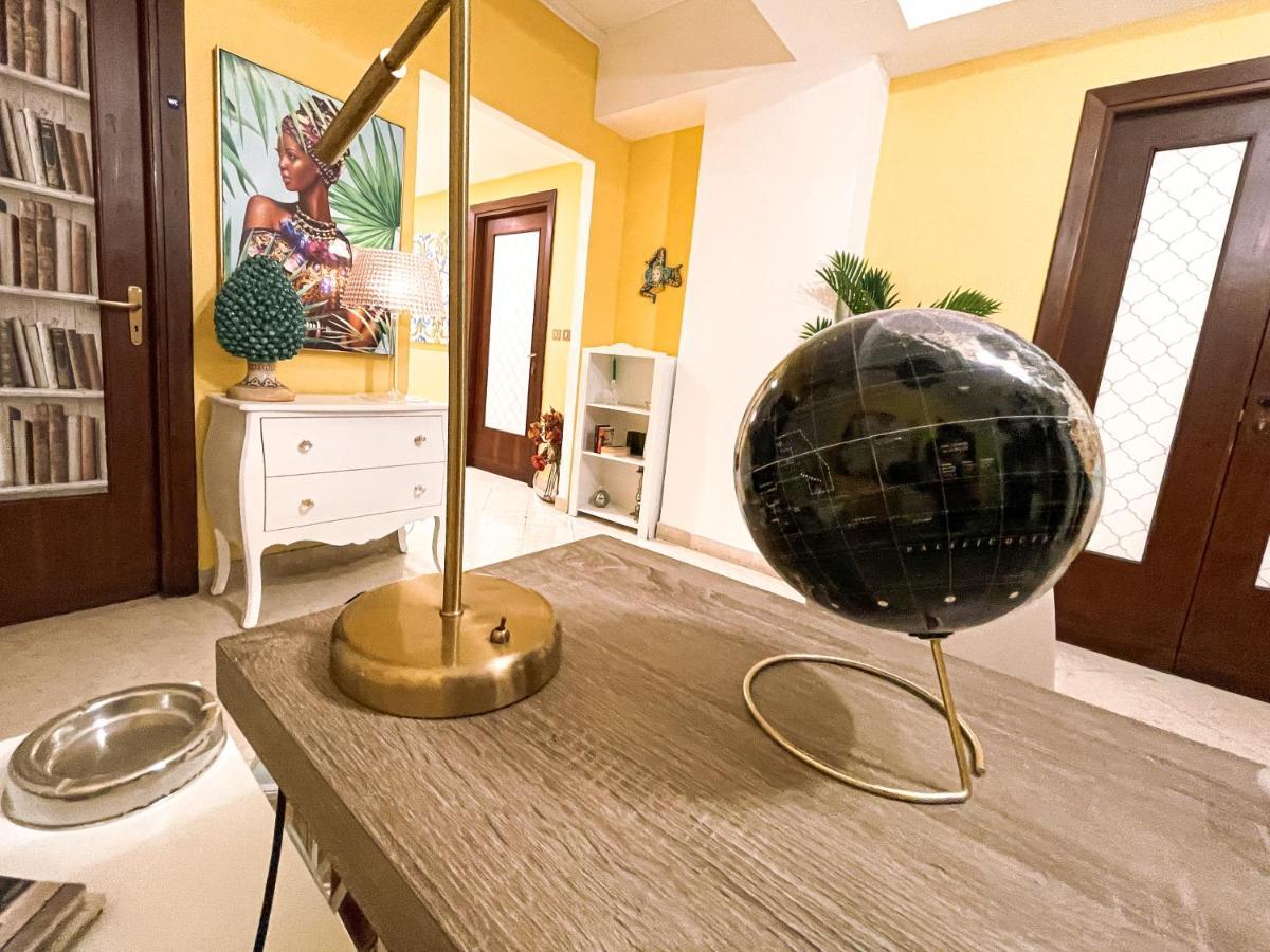 Al Politeama Rooms B&B Palermo Eksteriør billede